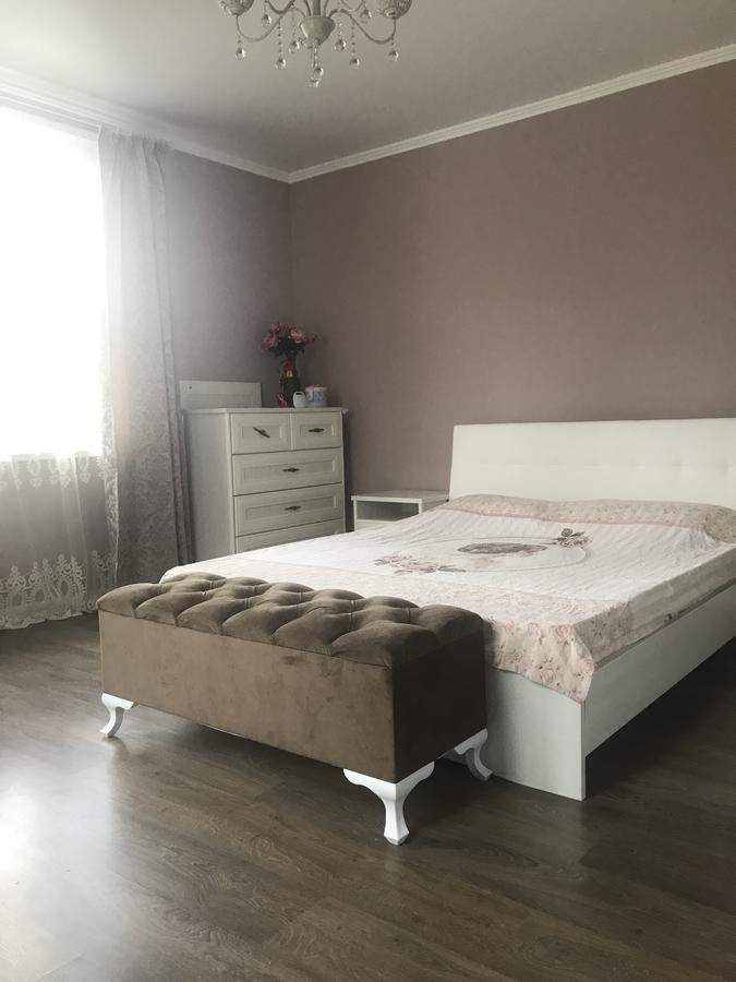 Guest House Guma Сухуми Екстериор снимка